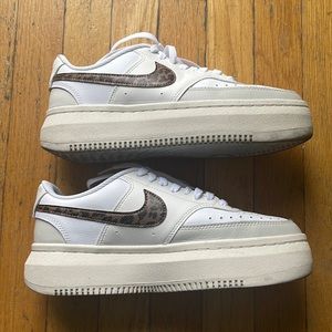 Nike court vision Alta